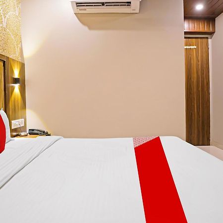 Super Hotel O Homestay Andheri East Mumbai Eksteriør bilde
