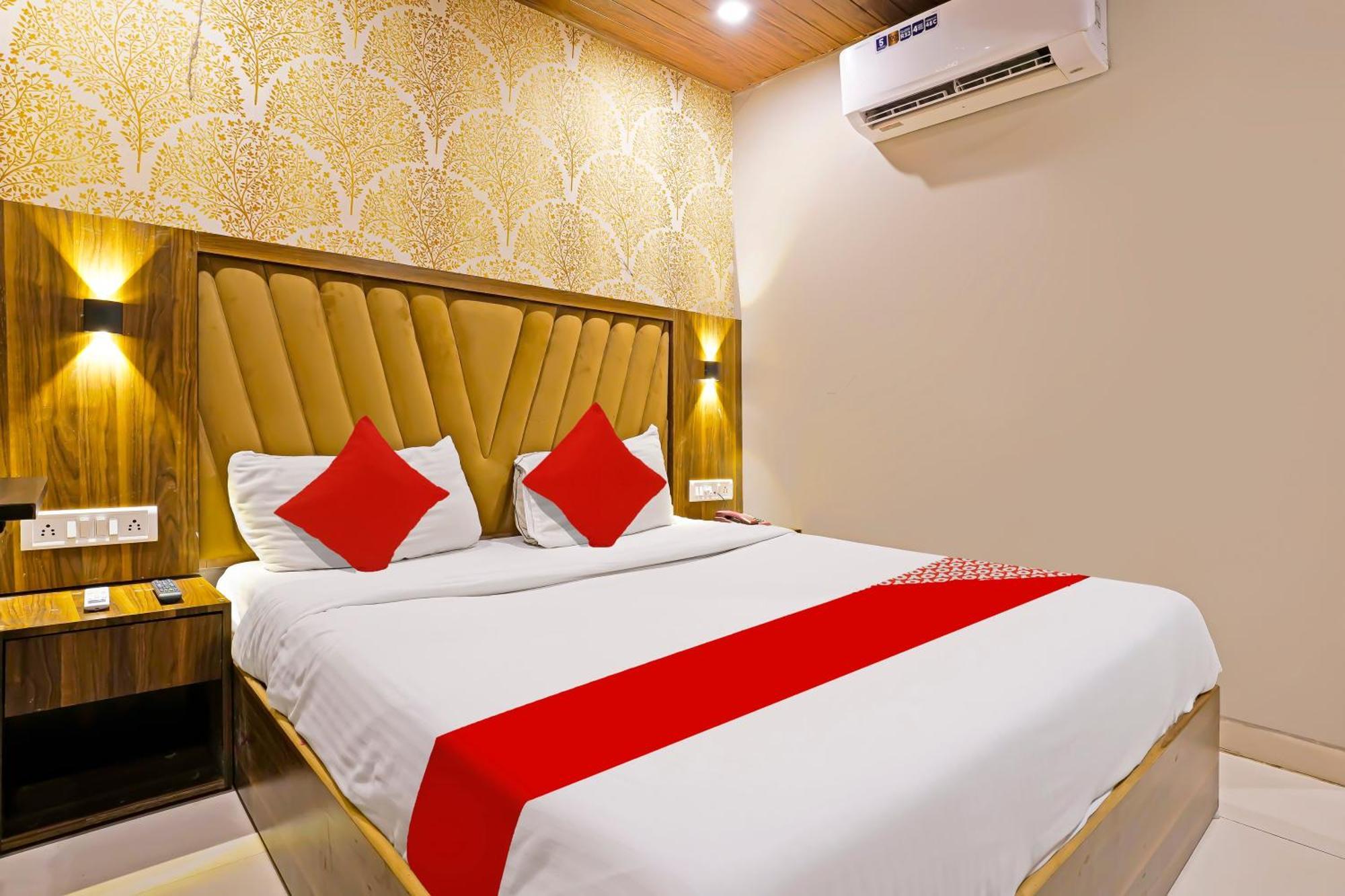 Super Hotel O Homestay Andheri East Mumbai Eksteriør bilde