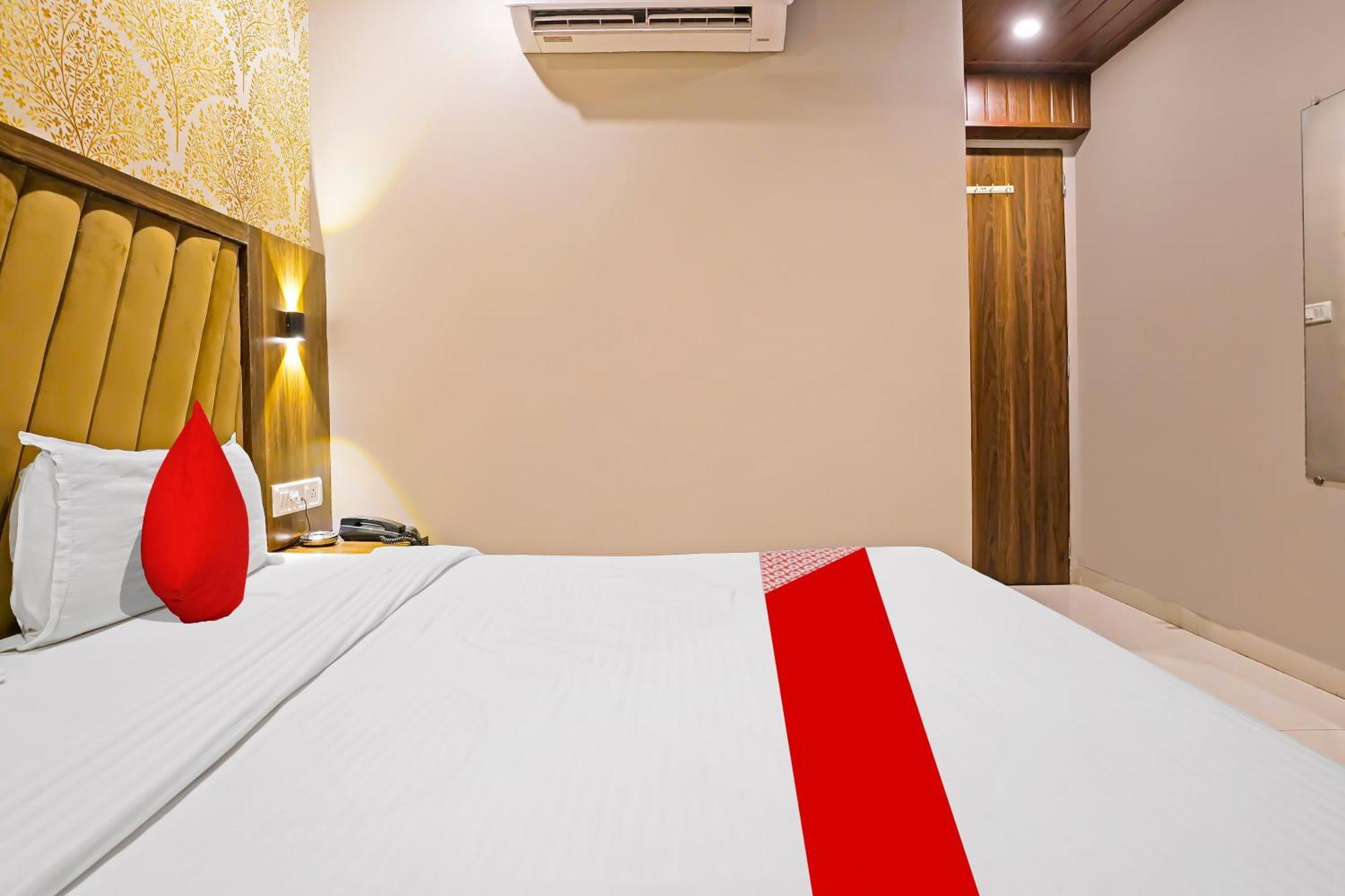 Super Hotel O Homestay Andheri East Mumbai Eksteriør bilde