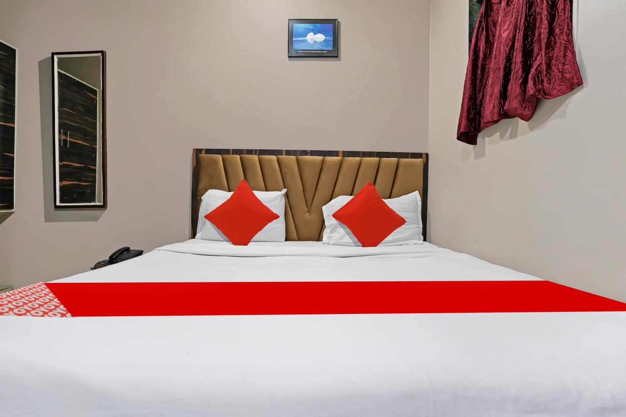 Super Hotel O Homestay Andheri East Mumbai Eksteriør bilde